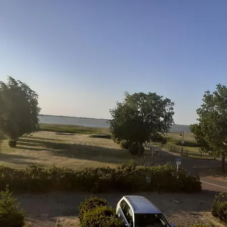 Haus Am Bodden Dom wakacyjny