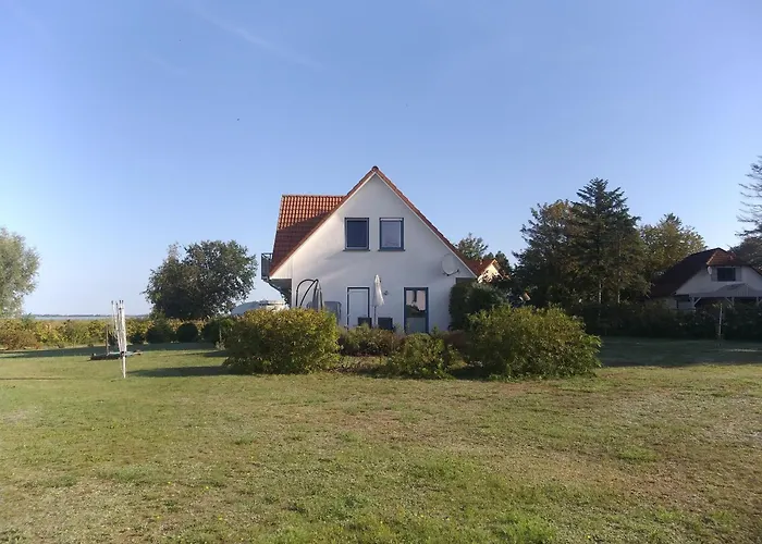 Haus Am Bodden Ferienhaus Fuhlendorf (Mecklenburg-Vorpommern)
